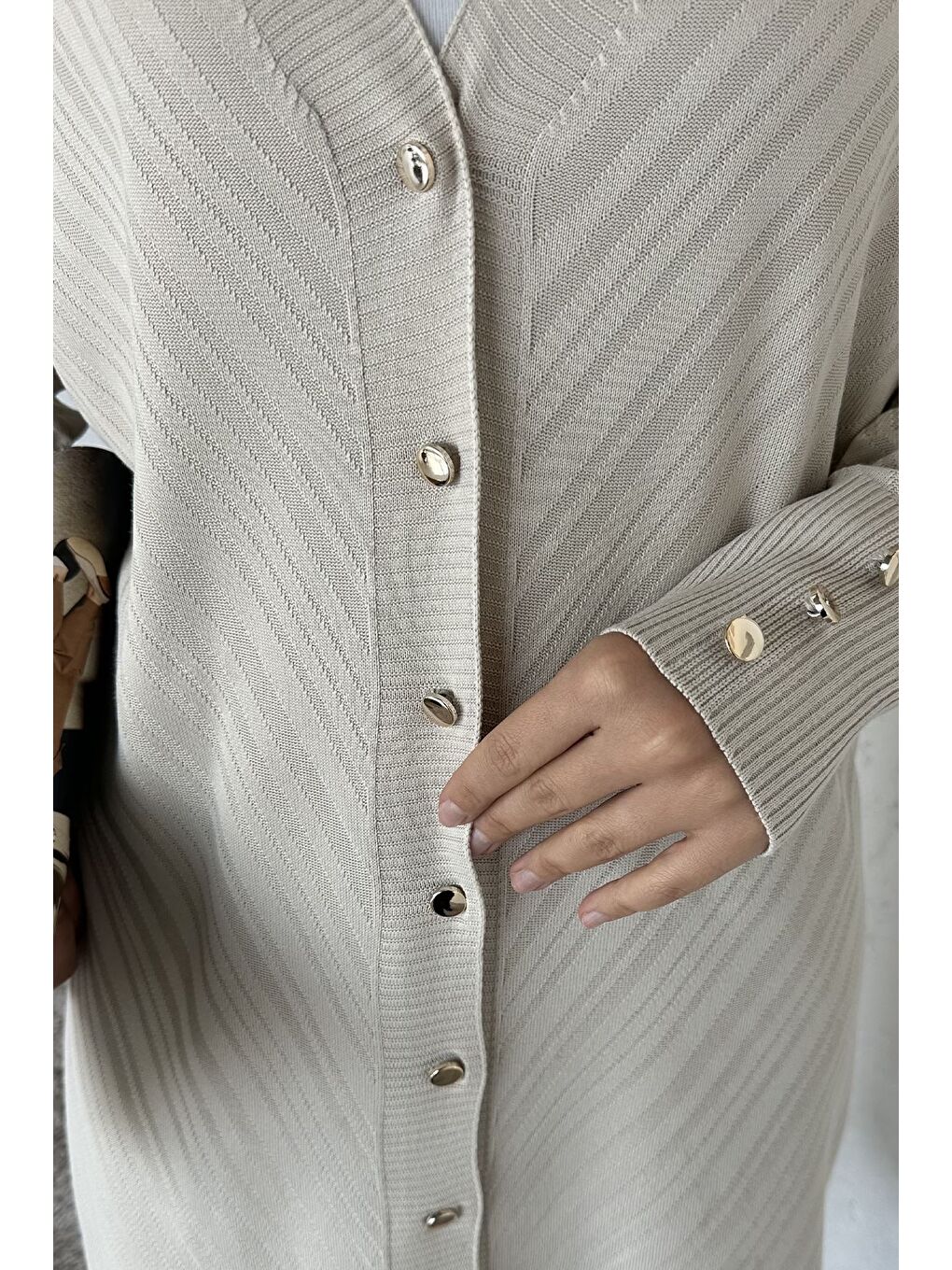 Bej Desenli Ön Düğmeli Tesettür Triko Hırka (m-l-xl Uyumludur)-6