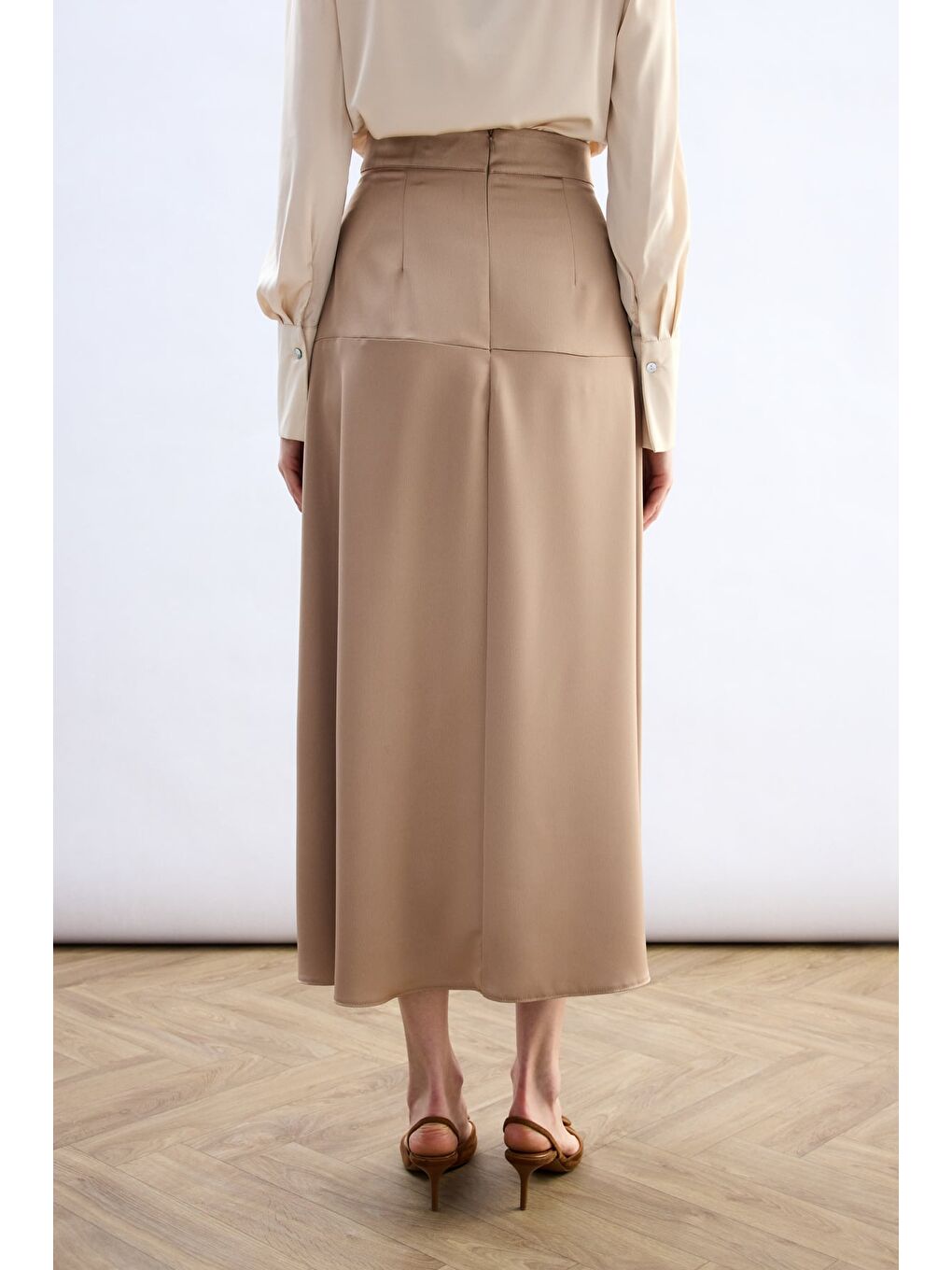 Yüksek Bel Saten Etek - Bej-3