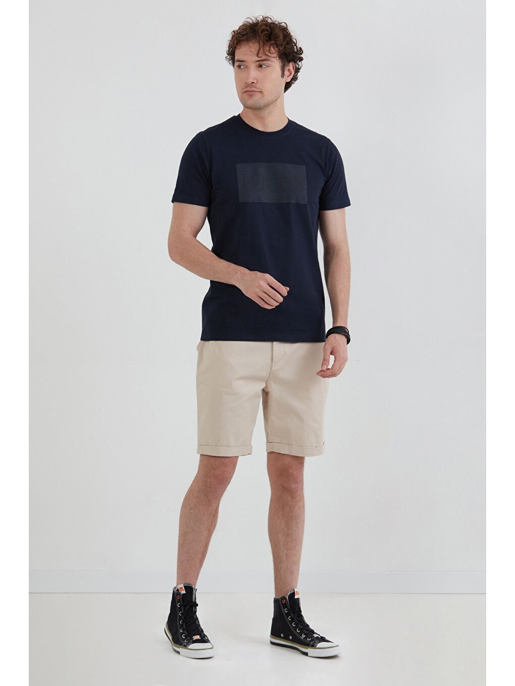 Lacivert Focus Yazı Baskılı Kabartmalı Tişört-1