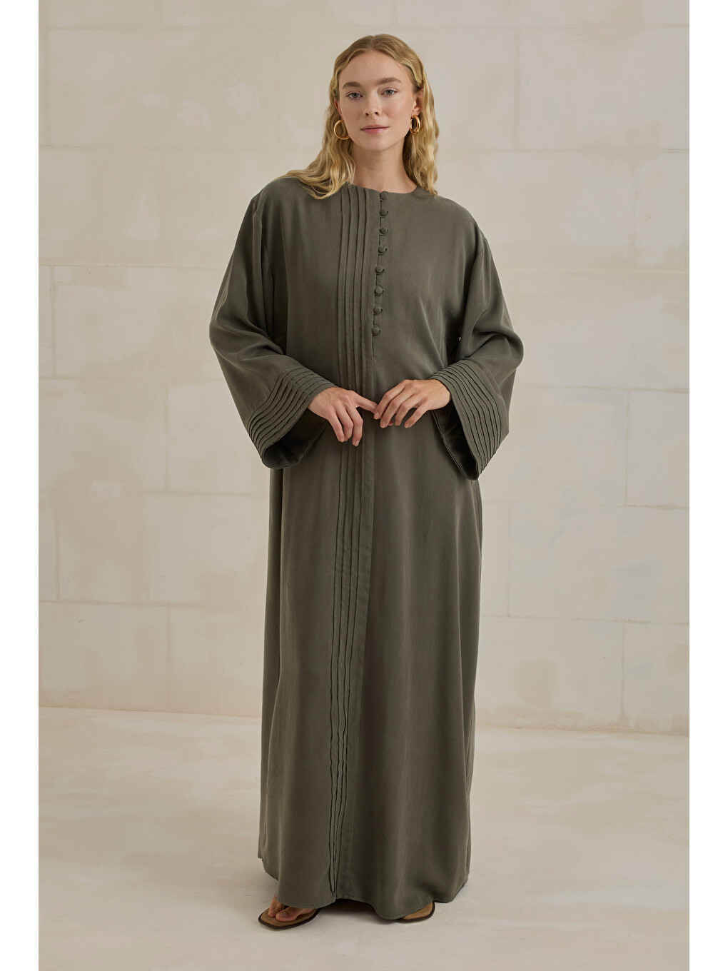 Nervürlü Liyosel Abaya Haki