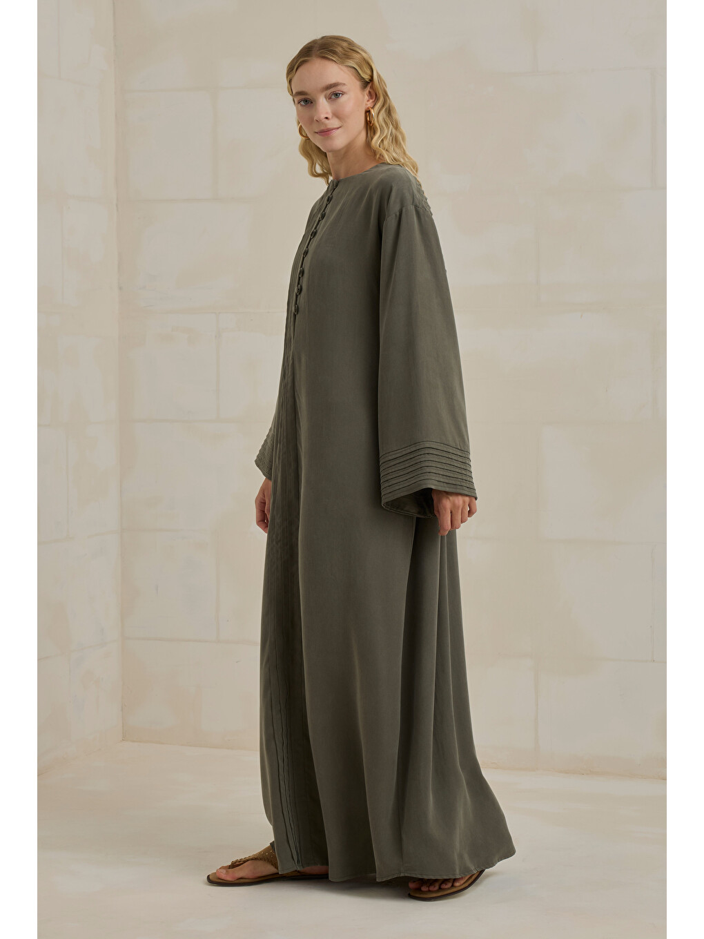 Nervürlü Liyosel Abaya Haki-3