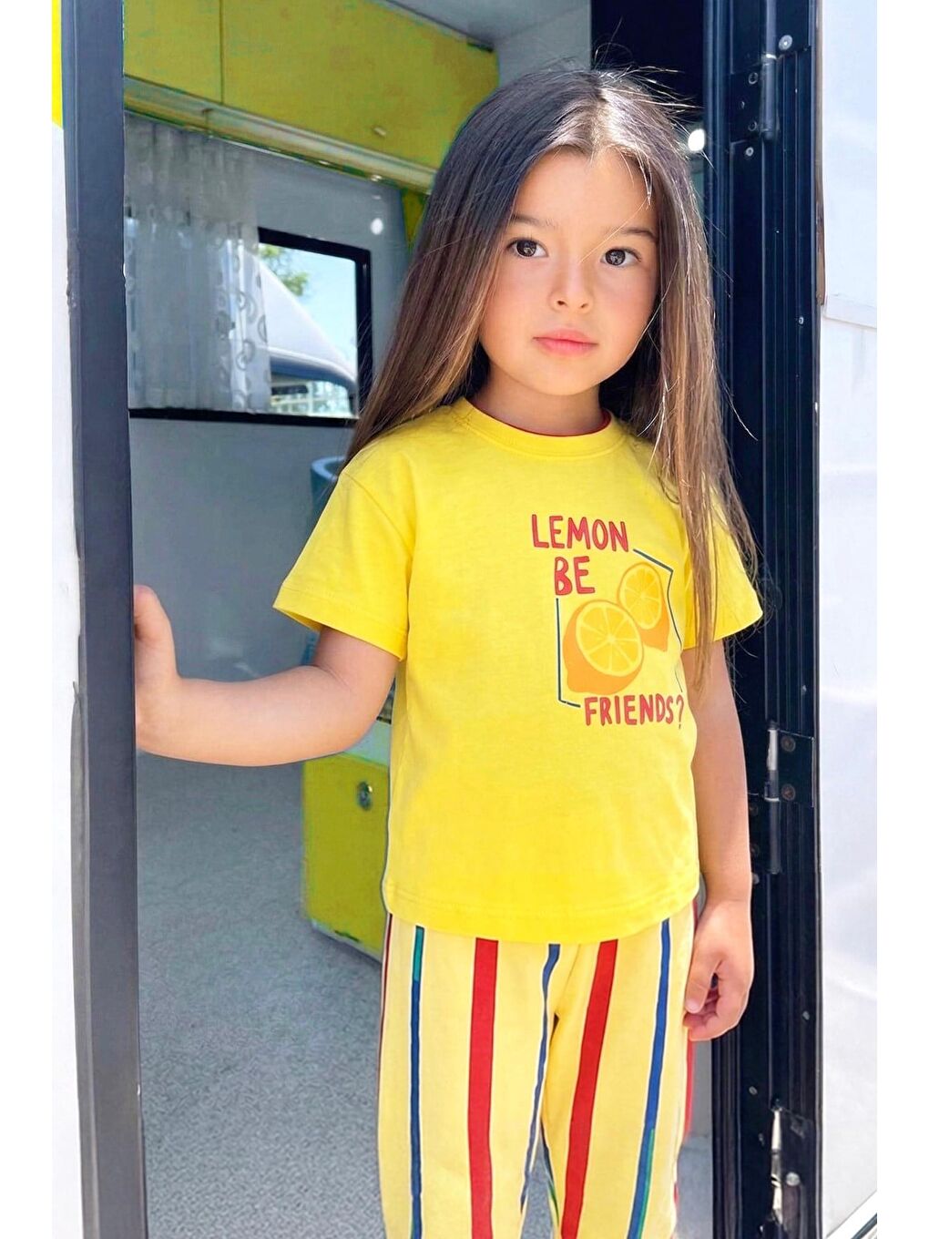 Unisex Çocuk Pamuklu Sarı Limon Baskılı T-Shirt Ve Eşofman Alt Üst Takım-1