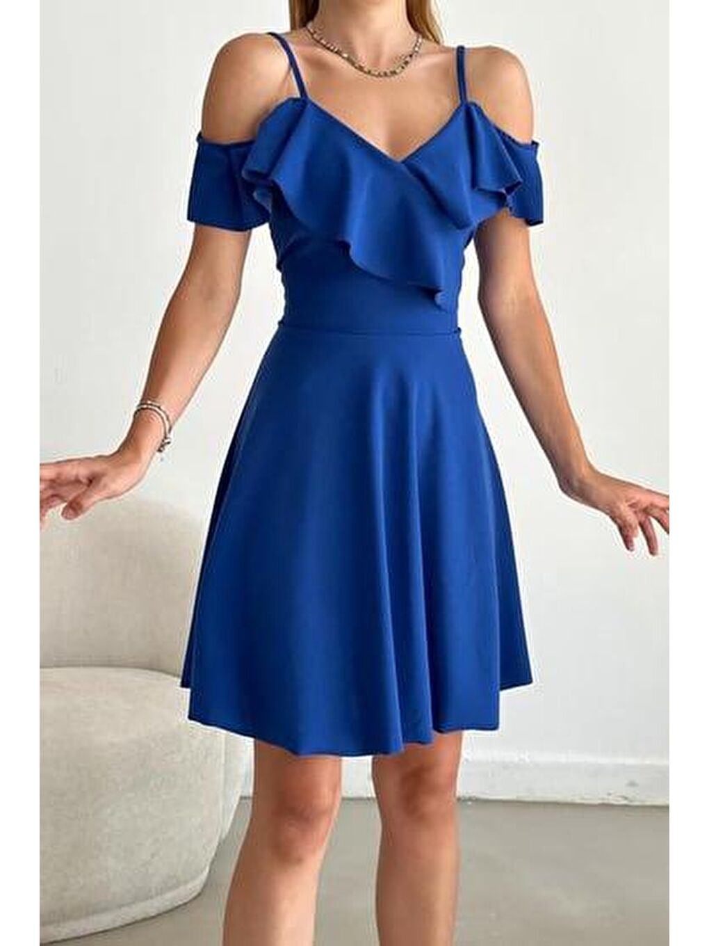 Saks Mavisi Askılı Omuz Fırfırlı Elbise-2