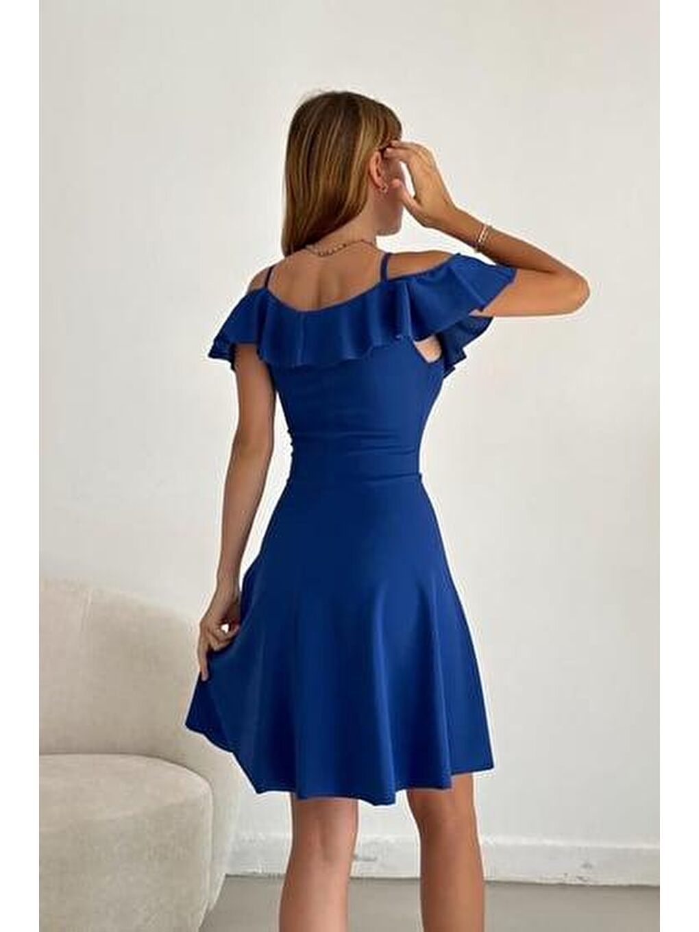 Saks Mavisi Askılı Omuz Fırfırlı Elbise-4