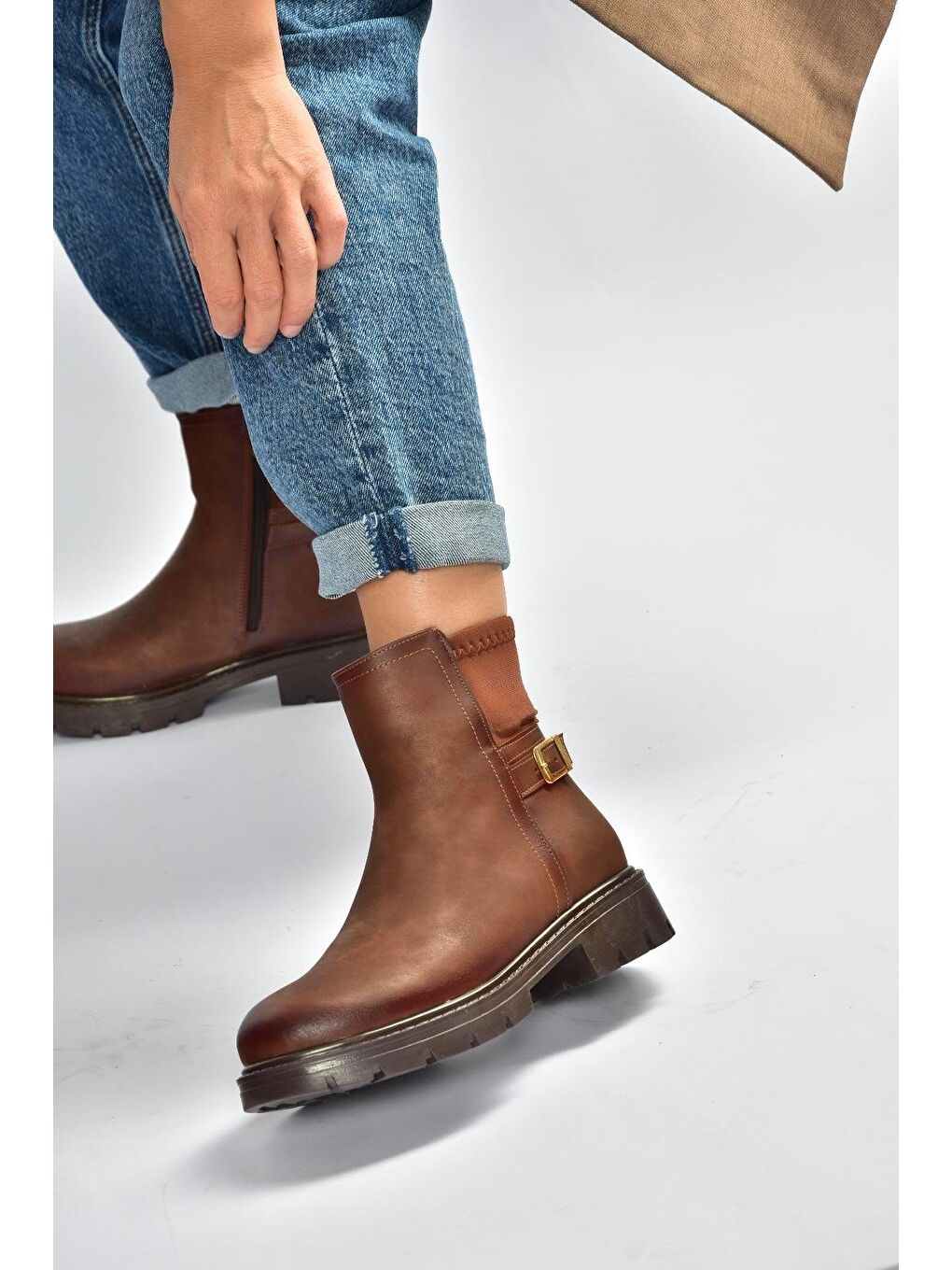 Kahverengi Taba Kadın Bot V674420409-1