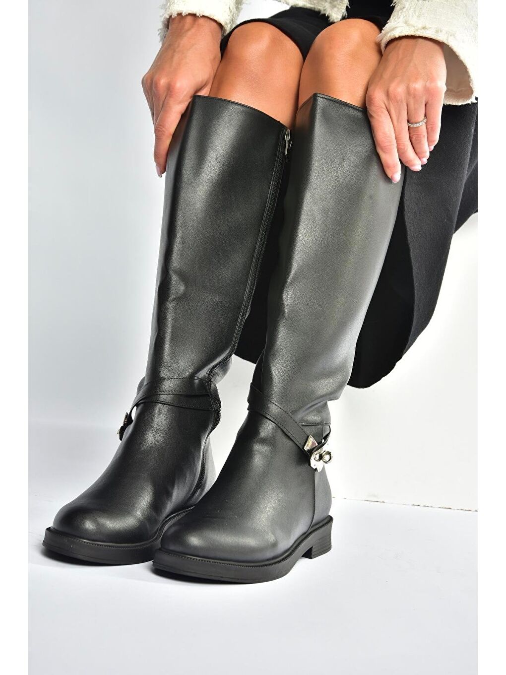 Siyah Kadın Çizme V726717109-3