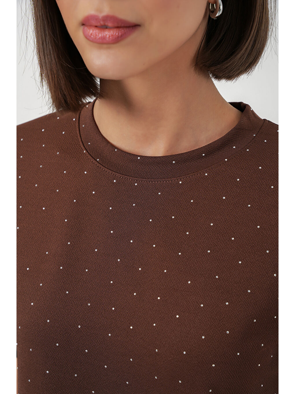 Kadın Taş Detaylı Tişört 990 - Kahverengi-3