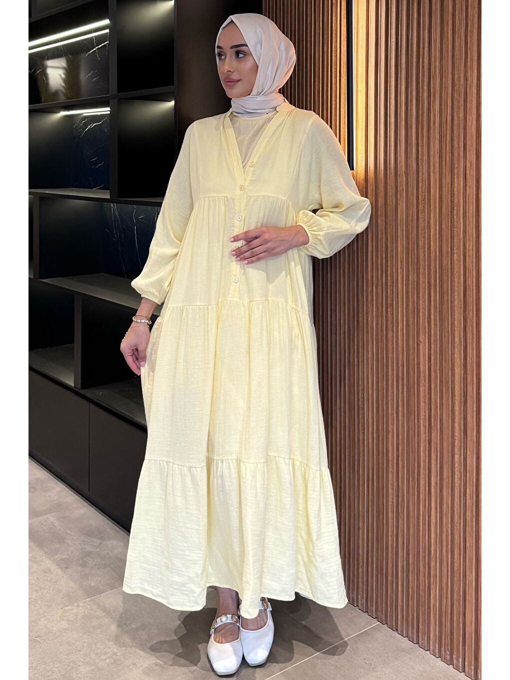 Sarı Ön Düğmeli Mevsimlik Tesettür Elbise
