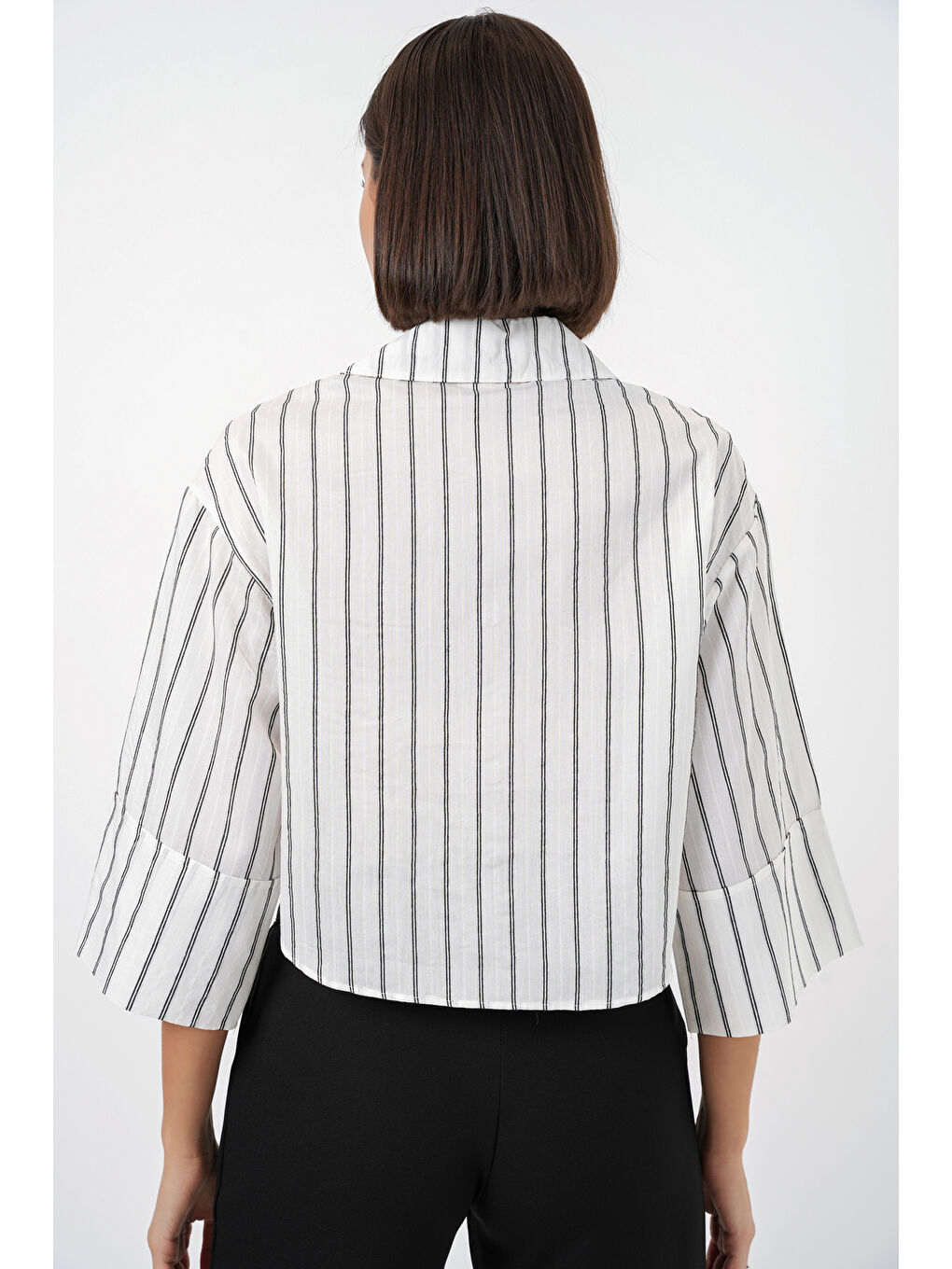 Kadın Çizgili Oversize Kısa Gömlek 20326 - B.Beyaz-4