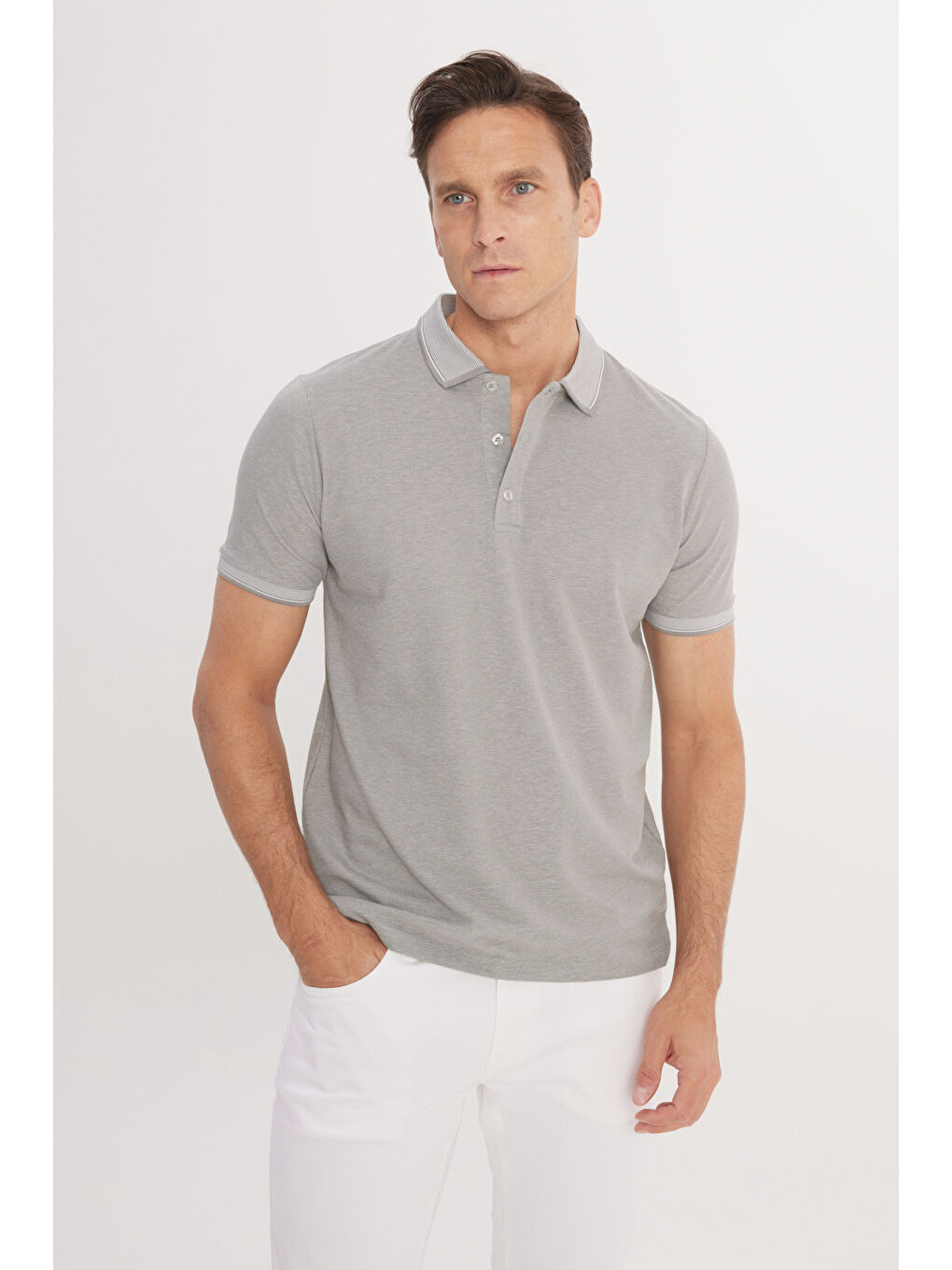 Erkek Gri Slim Fit Dar Kesim Kıvrılmaz Polo Yaka Kısa Kollu Tişört