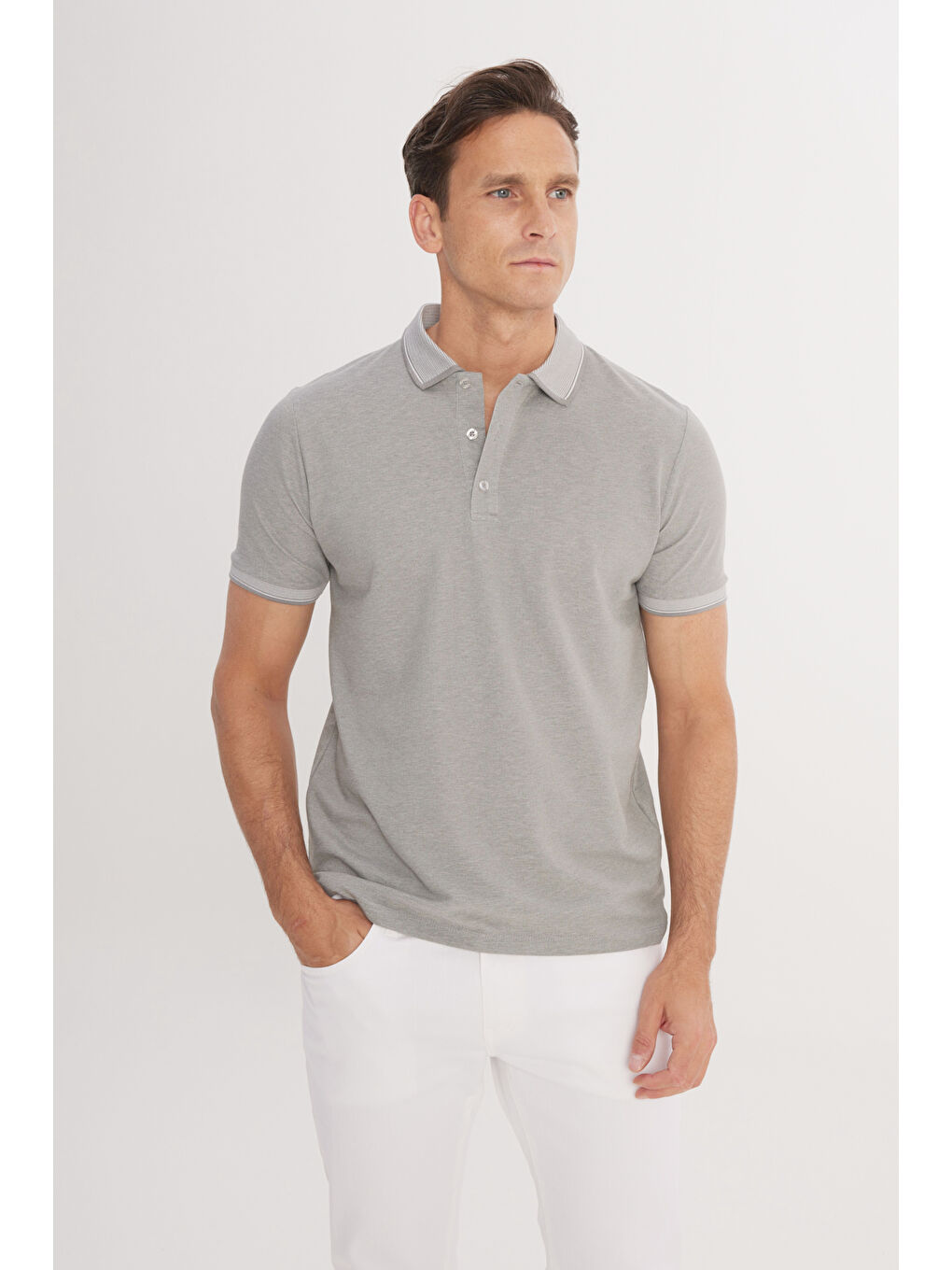 Erkek Gri Slim Fit Dar Kesim Kıvrılmaz Polo Yaka Kısa Kollu Tişört-3