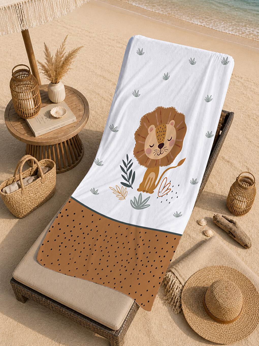 Yeşil Sevimli Aslan Figürlü Botanik Desenli 70x150 Plaj Havlusu - Dijital Baskılı Solmaz Banyo Havlusu-3