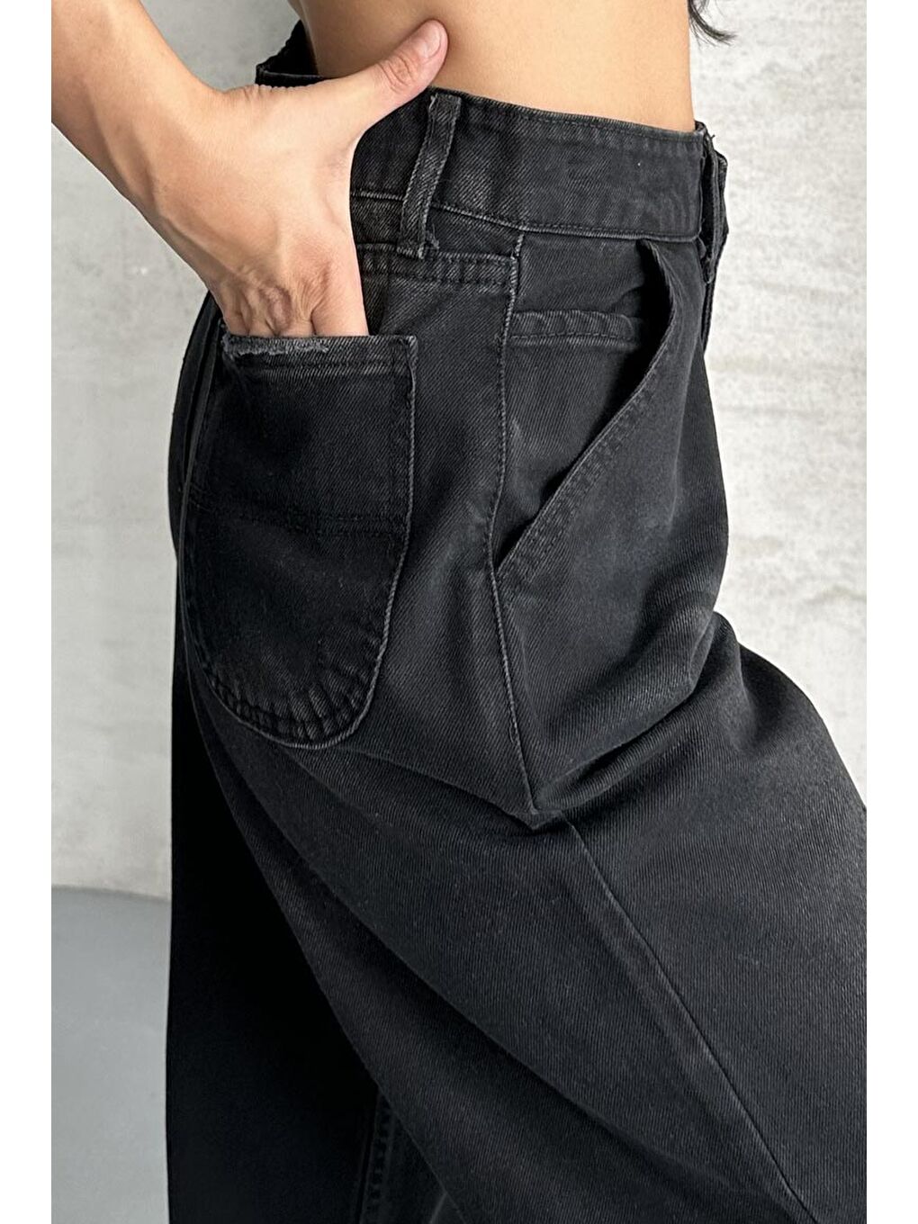 Yan Cepli Baggy Pantolon Siyah - 27359-3