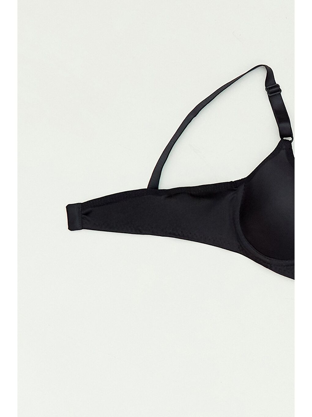 Siyah Desteksiz Telli Sütyen-1