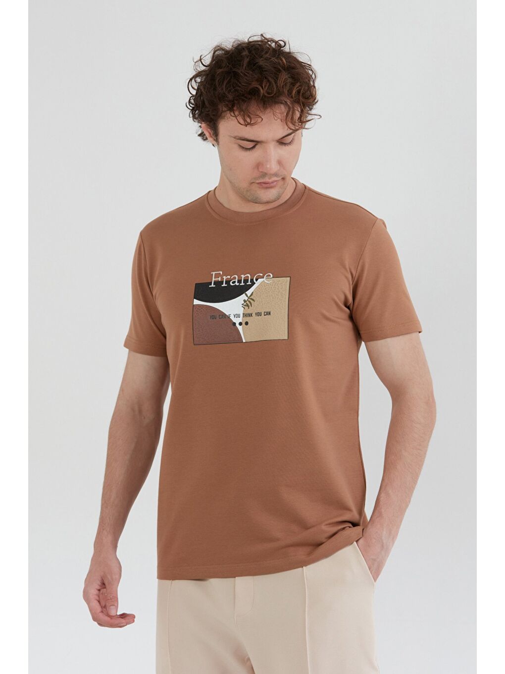 Kahverengi France Yazı Nakışlı Bisiklet Yaka Tişört-2