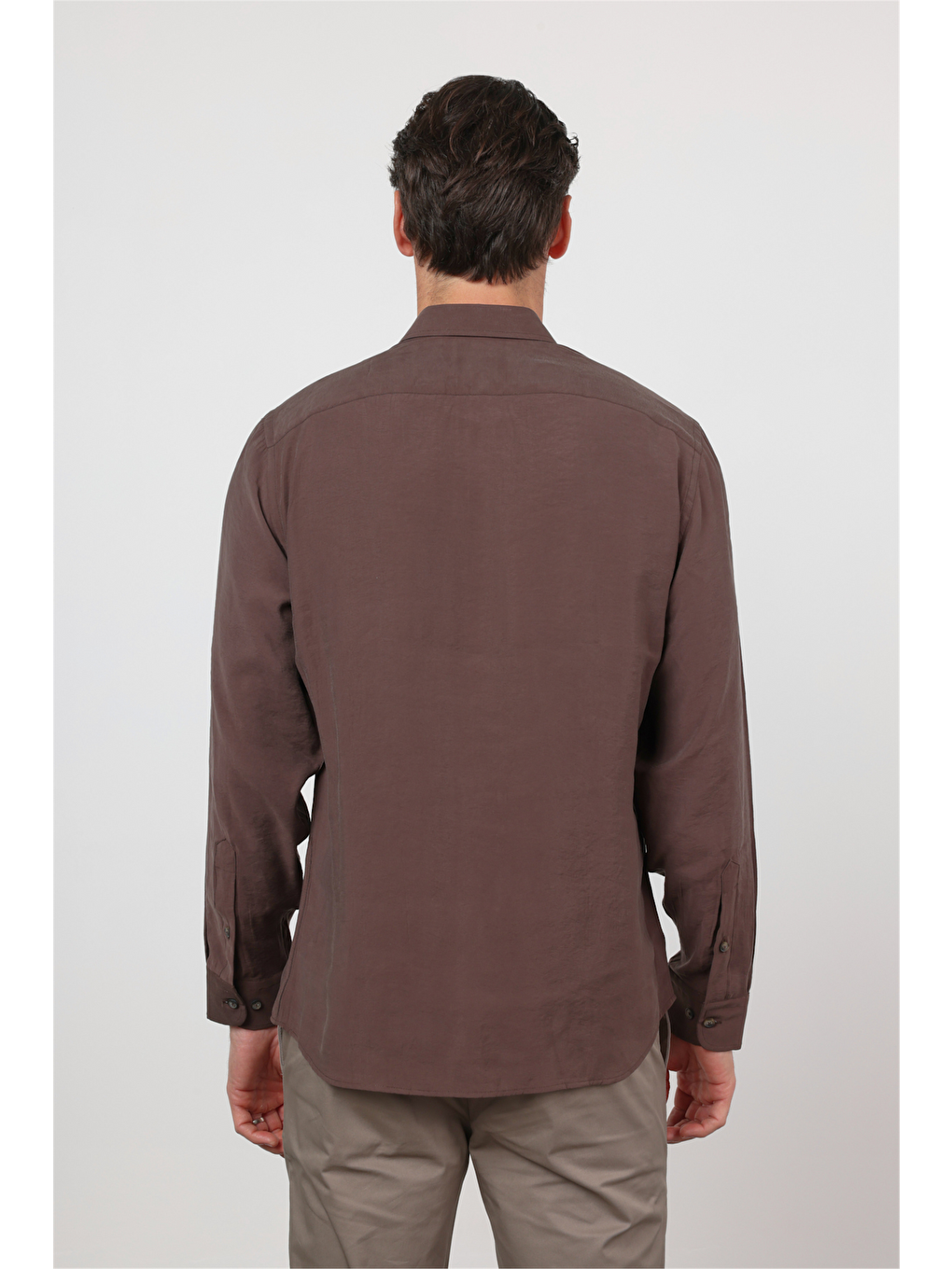 Kahverengi Düğmeli Yaka Uzun Kol Cepsiz Slim Fit Modal Gömlek 1004260162-4