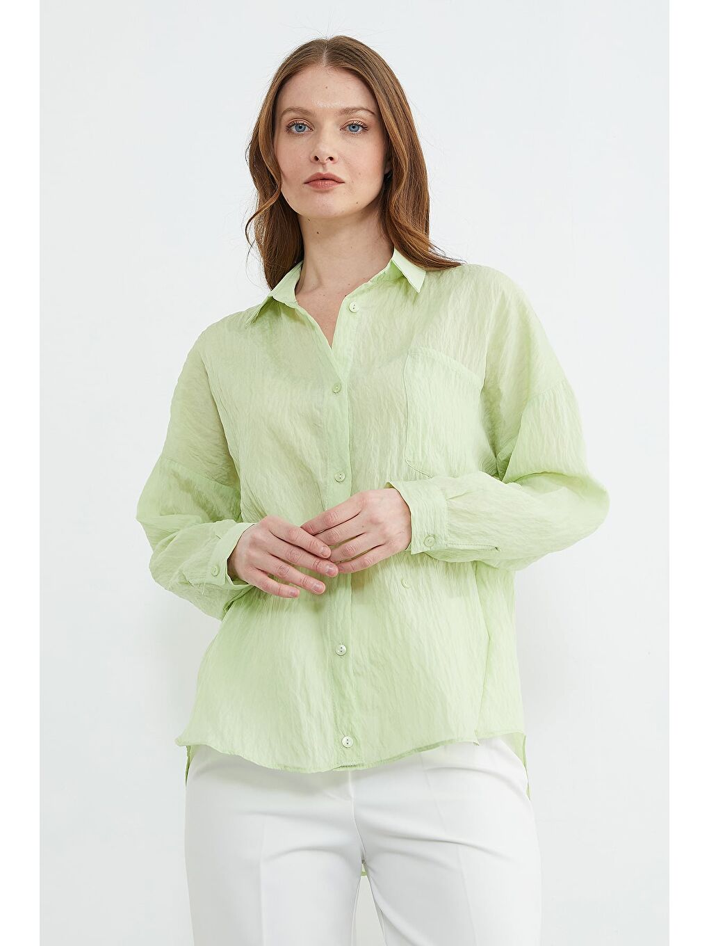 Yeşil Tek Cepli Çapraz Düğmeli Oversize Gömlek-2