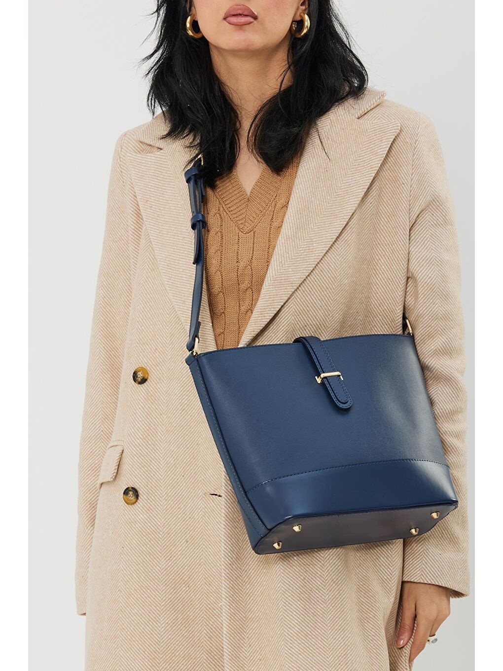 Uzun Askılı Kova Form John Kadın Çapraz Çanta Lacivert-2