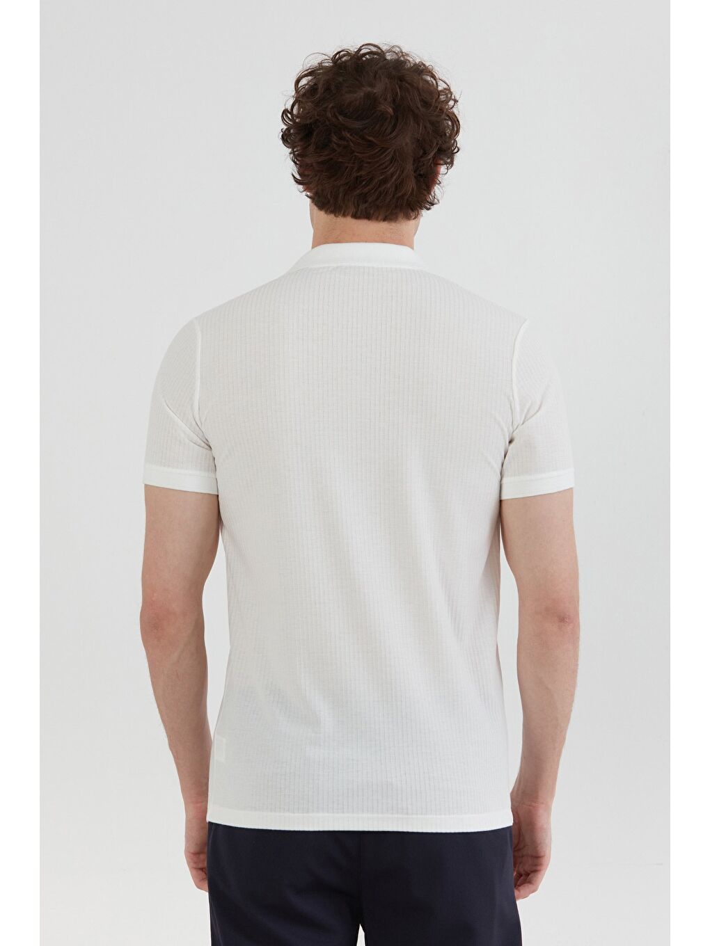 Beyaz Fitilli Düğmeli Polo Yaka Slim Fit Tişört-3