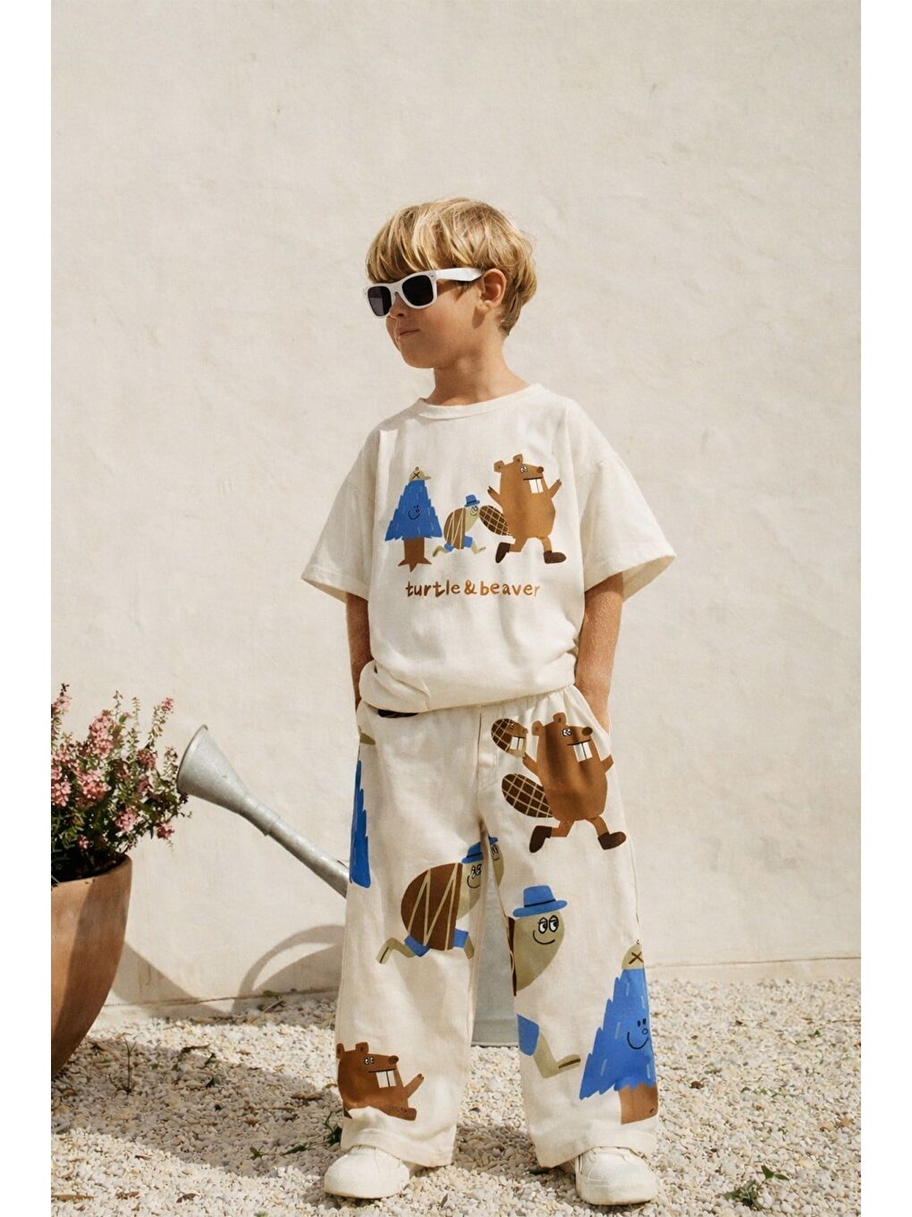 Bej Erkek Çocuk Pamuklu Taş Hayvan Baskılı T-Shirt Ve Eşofman Alt Üst Takım