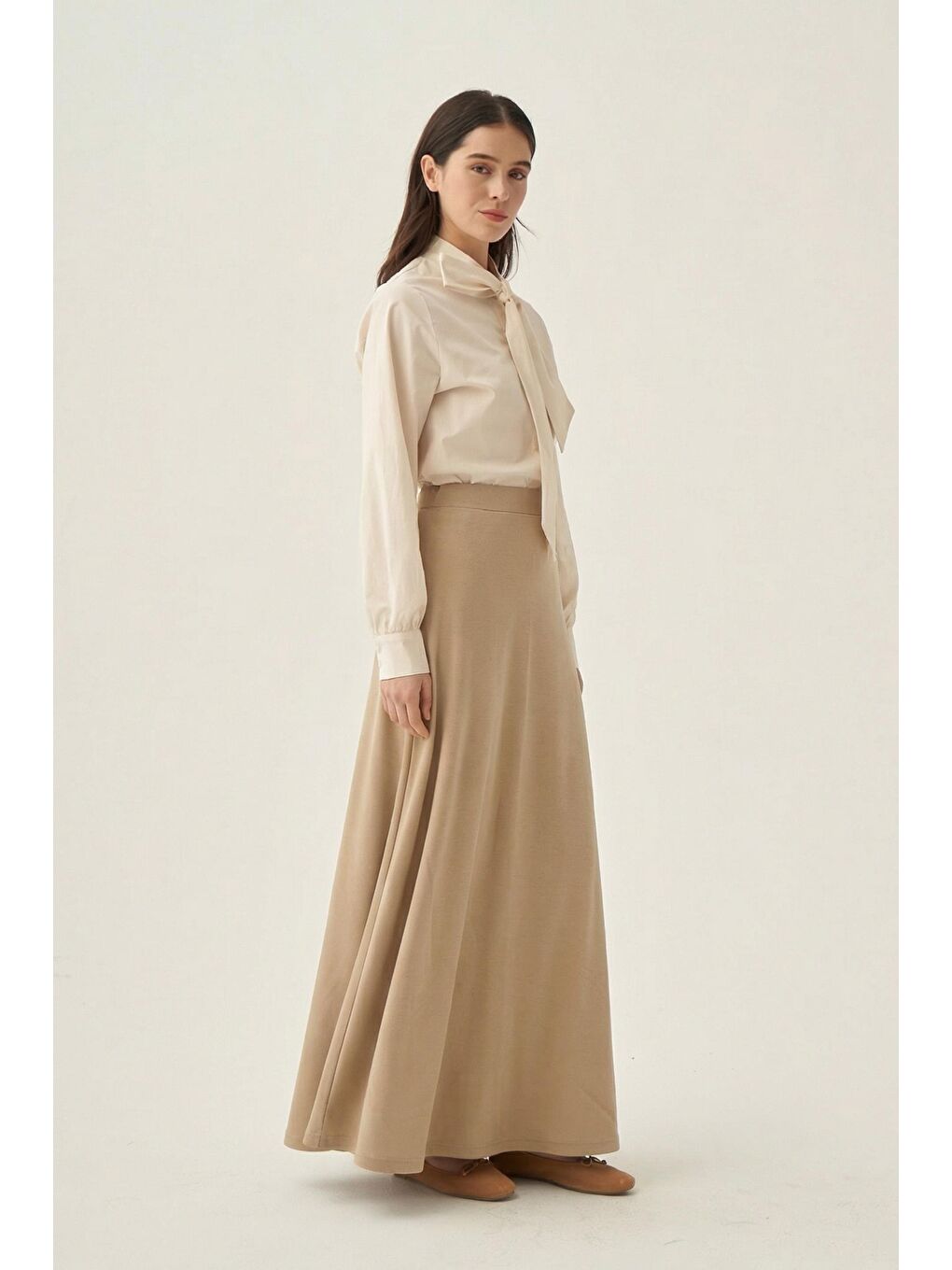 Bej-Yumuşak Dokulu Çan Etek-2