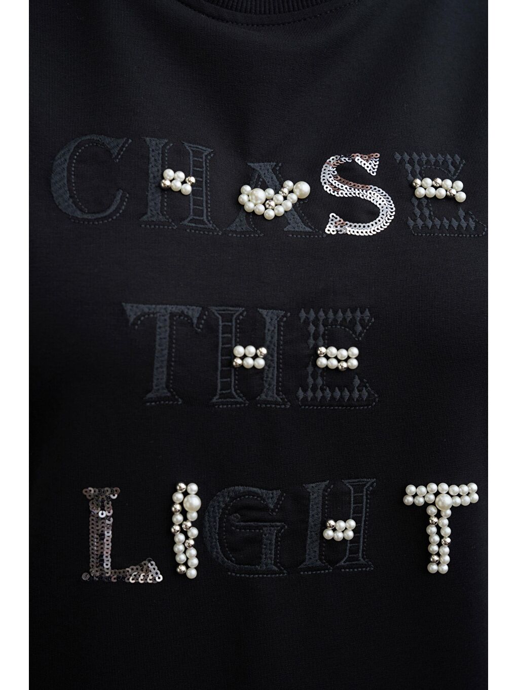 Siyah-Nakışlı Pamuklu Tunik-3