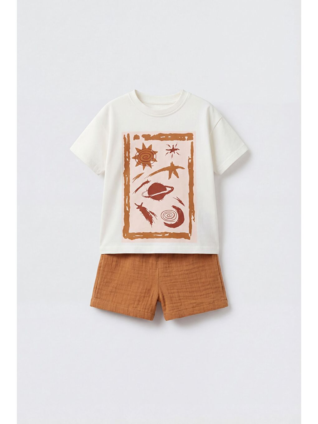 Karışık Unisex Bebek Pamuklu Ekru Uzay Temalı Tişört Şort Takım