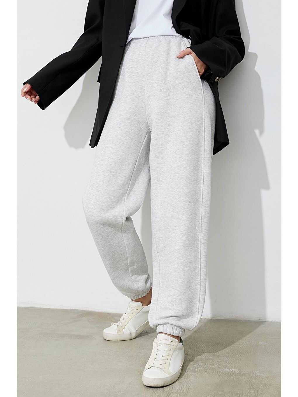 Beyaz Kadın Karmelanj Comfort Fit Eşofman Altı Mg1353