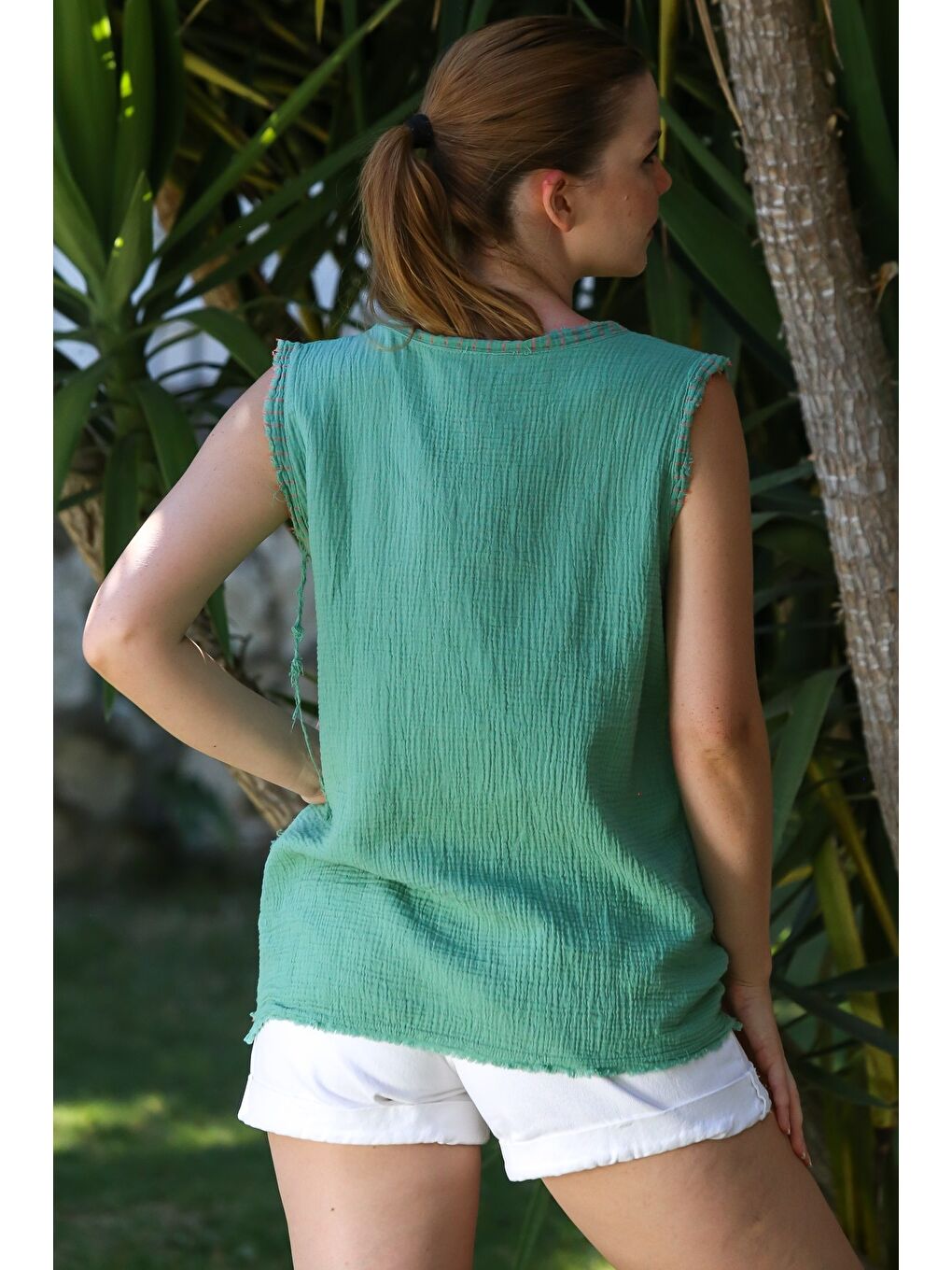 Yeşil Organik Pamuk Mint Yuvarlak Yaka Kolsuz Yıkamalı Pis Dikişli Casual Müslin Dokuma Bluz 70 60-1