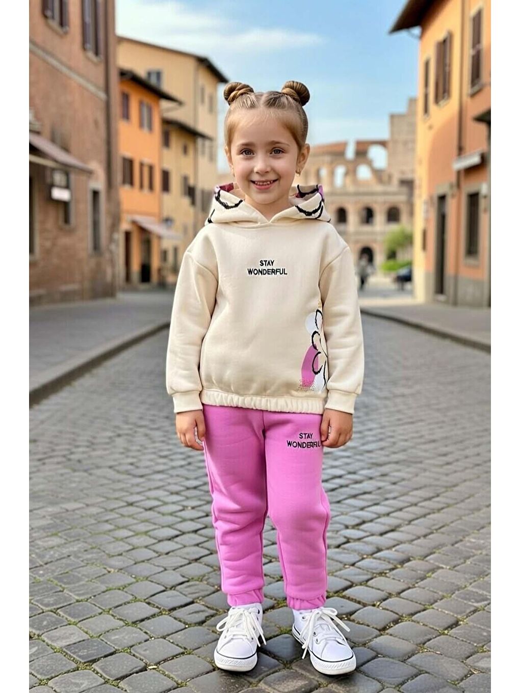 Kız Çocuk Pamuklu Kapüşonlu Üzeri Papatya Desenli Wonderful Yazılı Fuşya Eşofman Takım-2