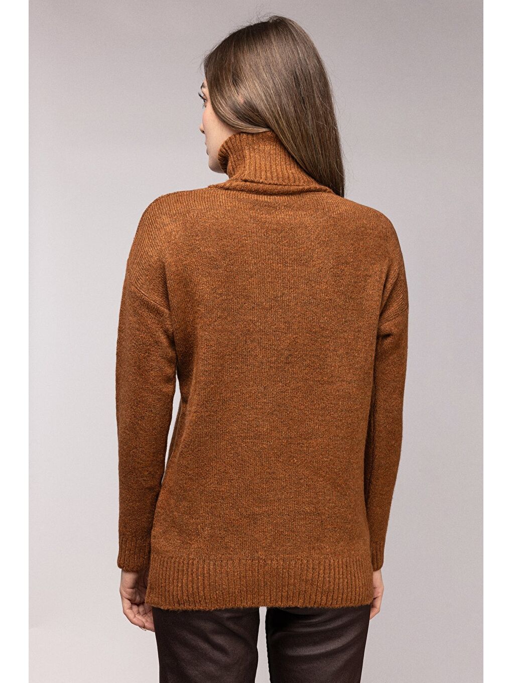 Kahverengi Balıkçı Yaka Oversize Triko Kazak-4