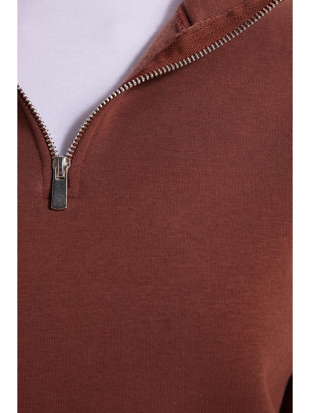 Kadın Relax Fit Rahat Kesim Pamuklu İçi Polarlı Yarım Fermuarlı Kahverengi Dik Yaka Sweatshirt-4