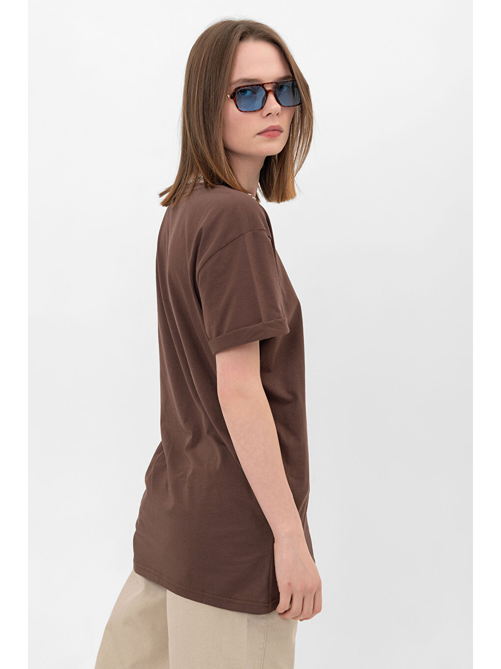 Kahverengi Oversize Fit Pamuklu Kısa Kollu Basic Uniseks Kadın Erkek Tişört-3