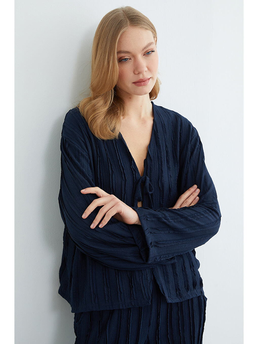 Lacivert Önden Bağlamalı Krep Kumaş 2 Li Takım-1