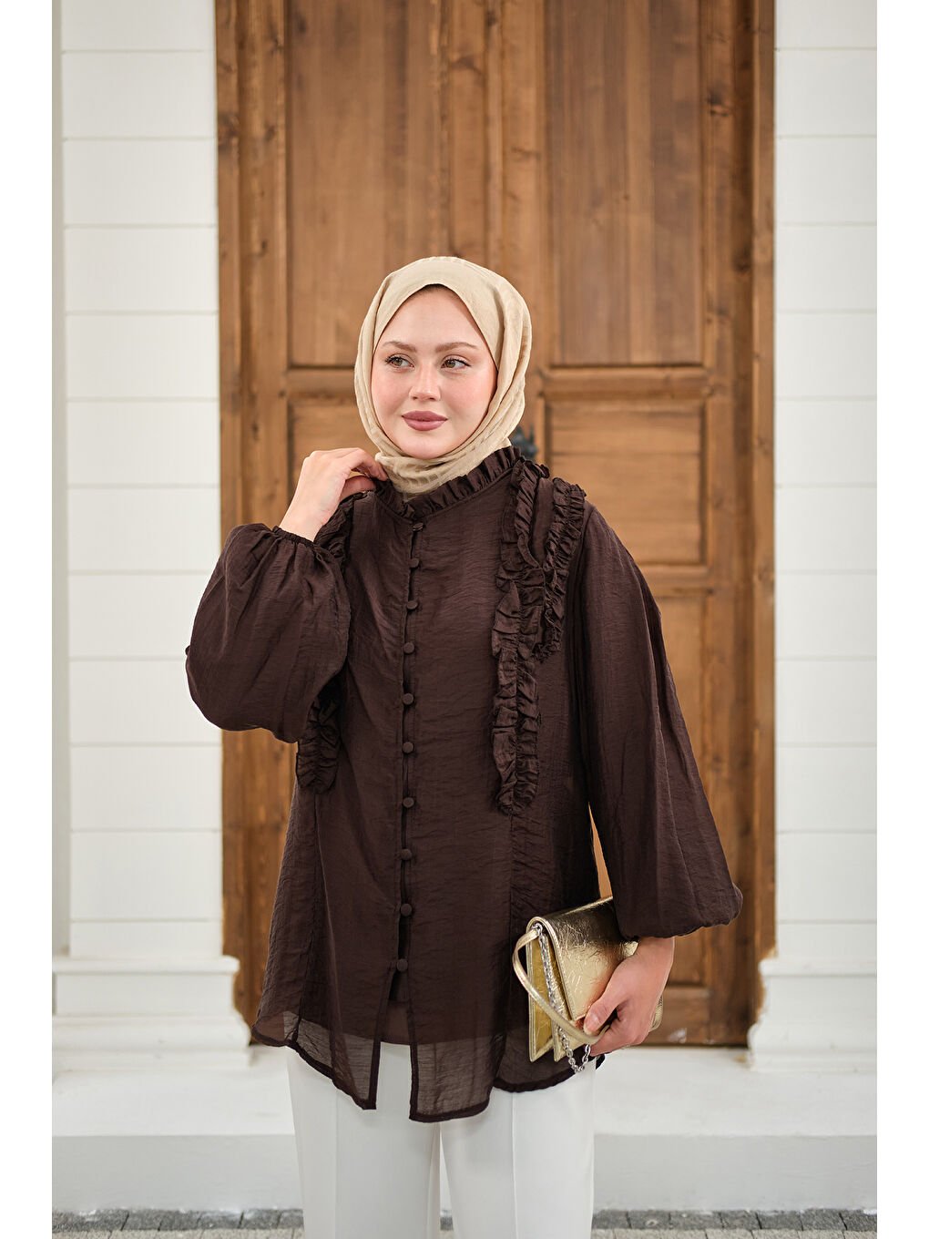 Kadın Yaka Büzgülü Gömlek Kahverengi-4