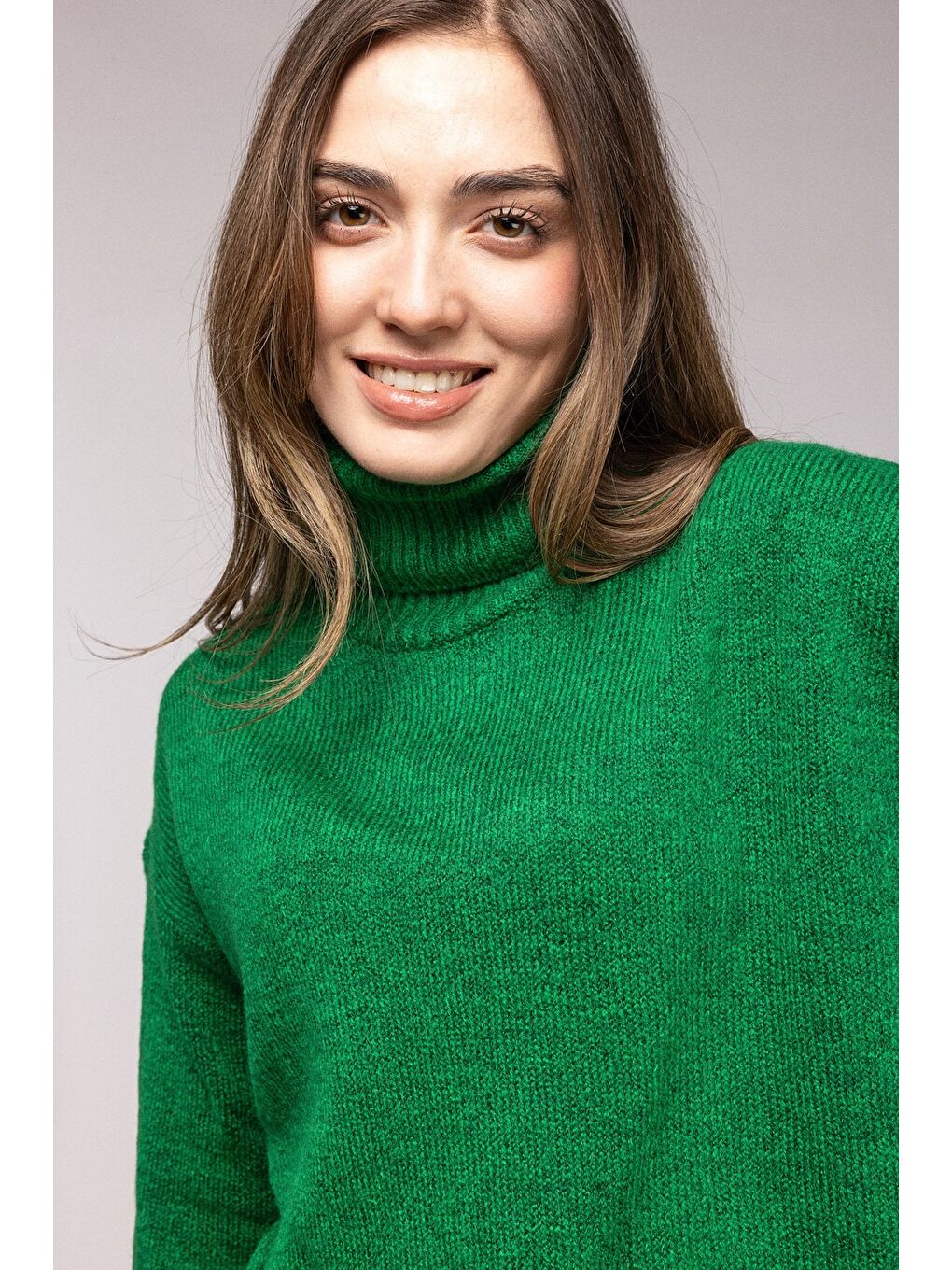 Yeşil Balıkçı Yaka Oversize Triko Kazak-2