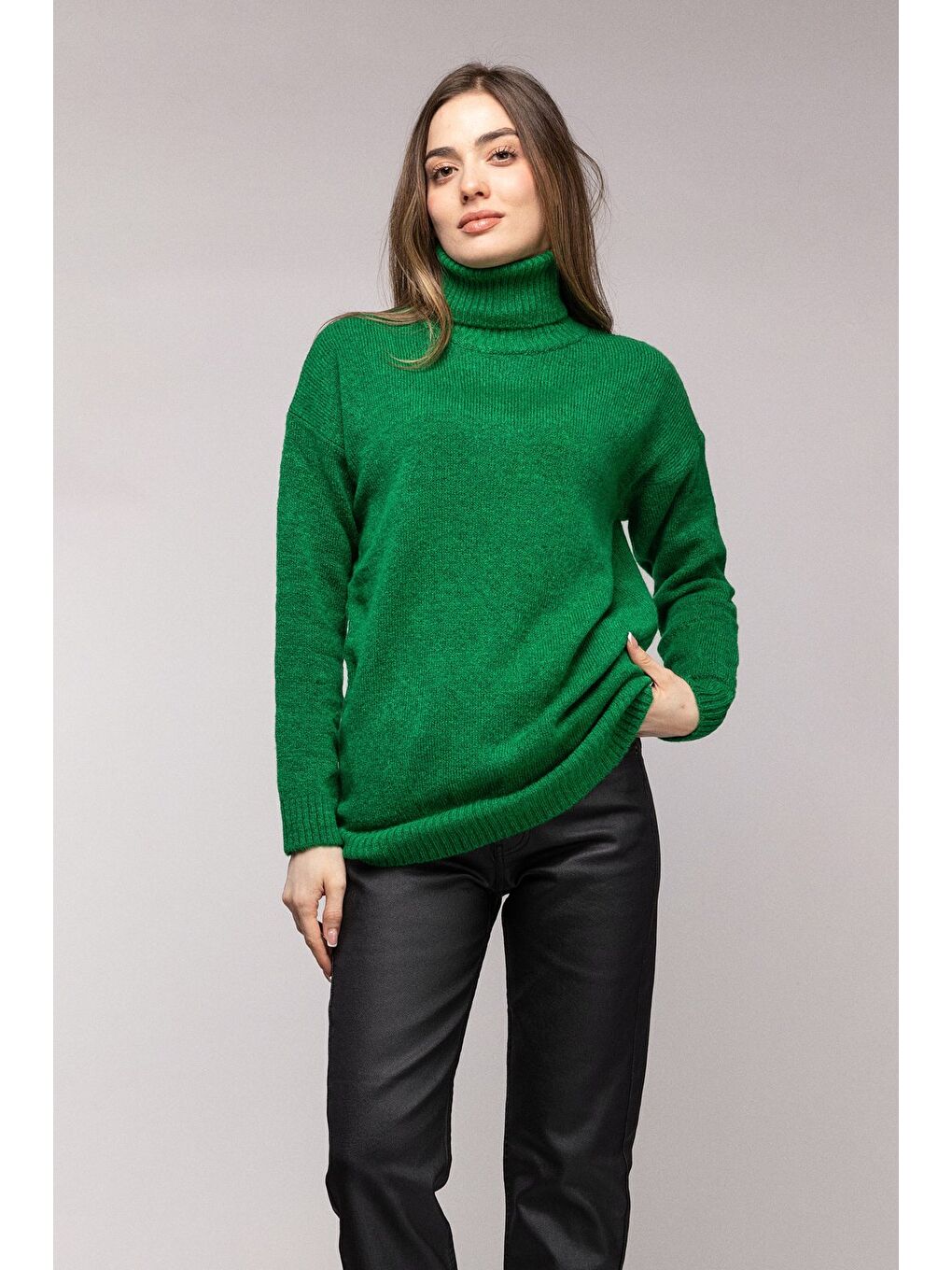 Yeşil Balıkçı Yaka Oversize Triko Kazak-3