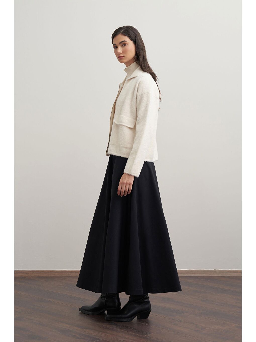 Siyah-Kloş Gabardin Etek-1