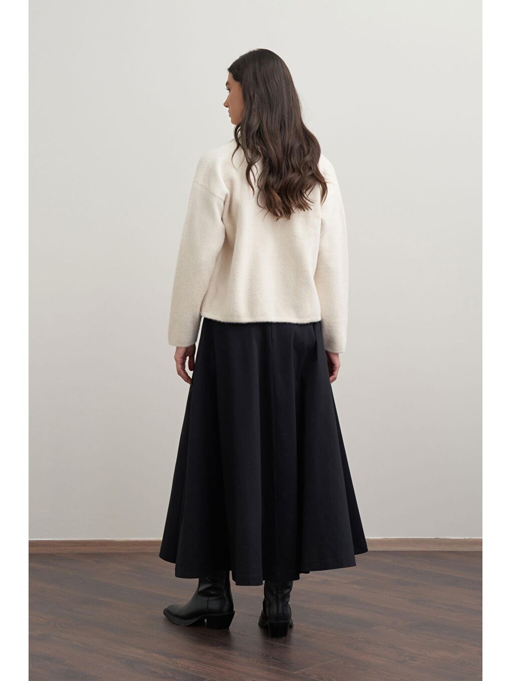 Siyah-Kloş Gabardin Etek-3
