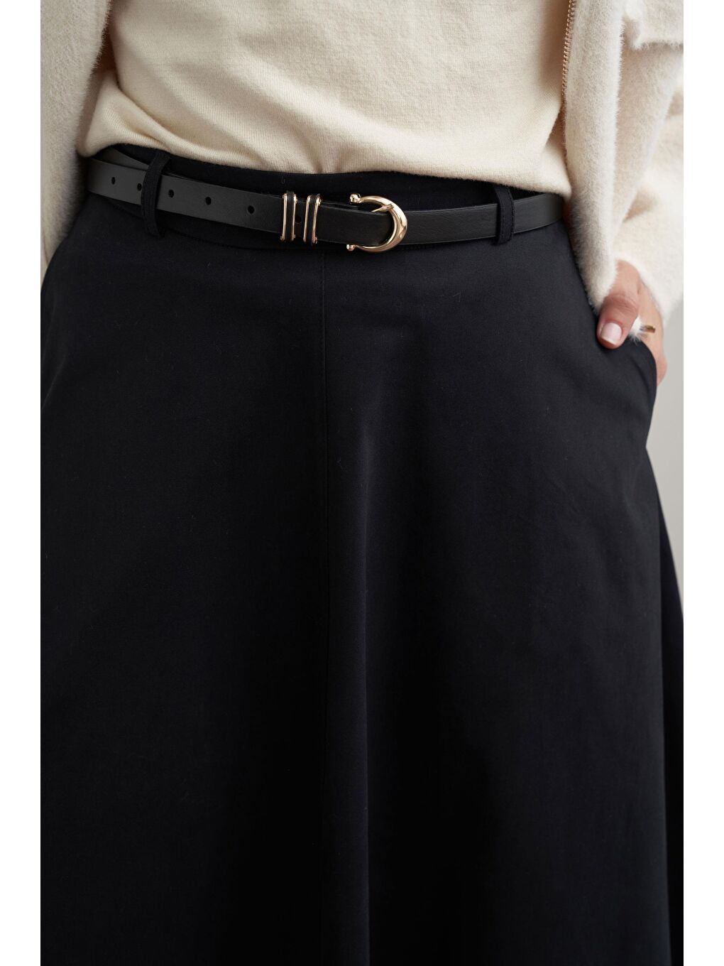 Siyah-Kloş Gabardin Etek-4