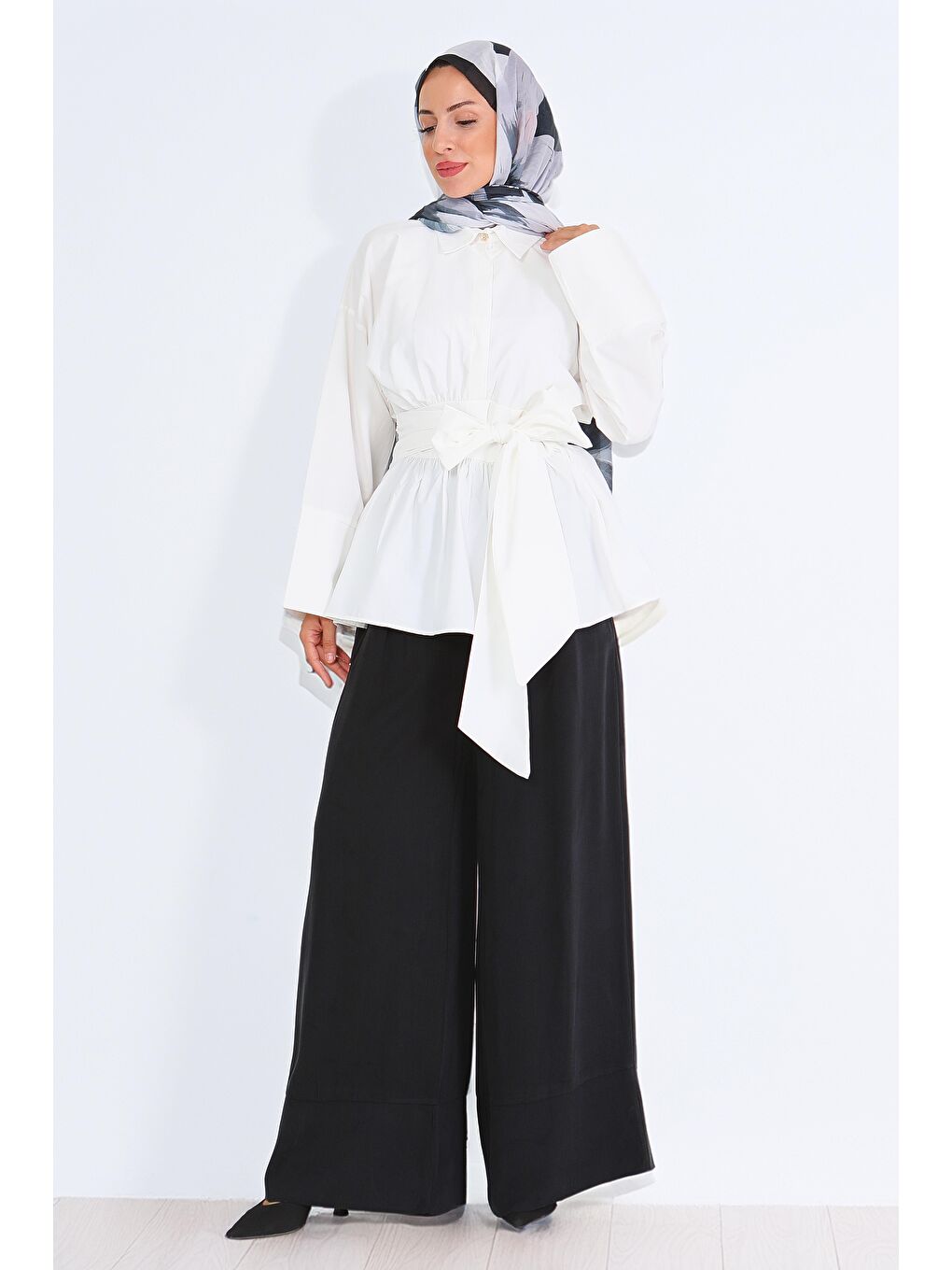 Belden Bağlamalı Tunik Beyaz - 27550-1