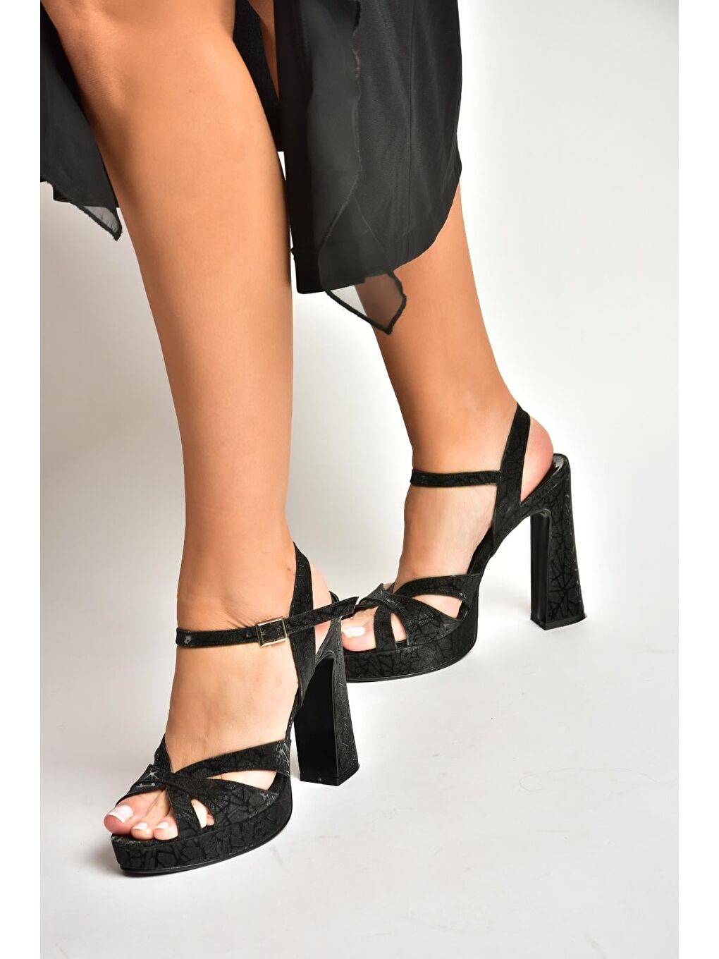 Siyah Kadın Topuklu Ayakkabı Y246170214-5