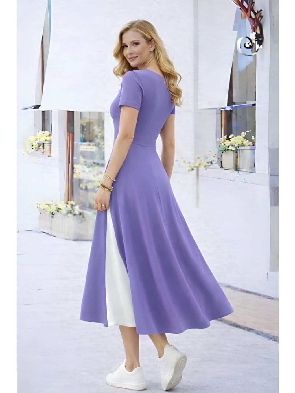 Lila Kadın Kısa Kollu Asimetrik Yakalı Düğme Detaylı Midi Viskon Elbise-1