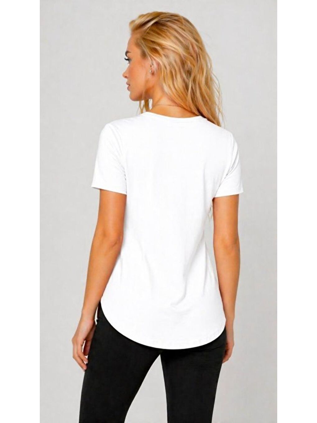 Beyaz Kadın Yırtmaç Detaylı Viskon Kumaş Bluz-1