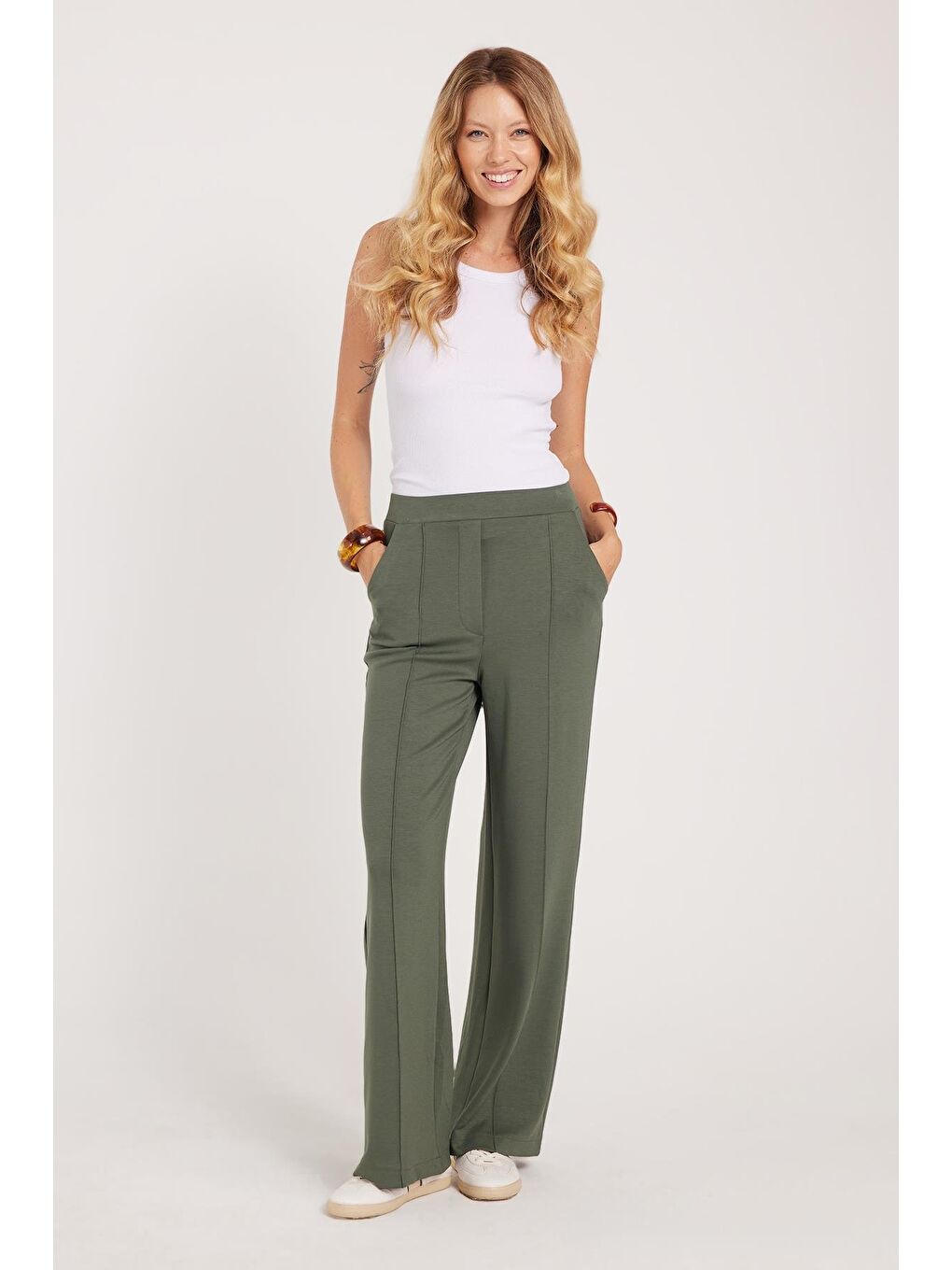 Kadın Relax Fit Rahat Kesim Modal Kumaş Yüksel Bel Geniş Paça Haki Pantolon-1
