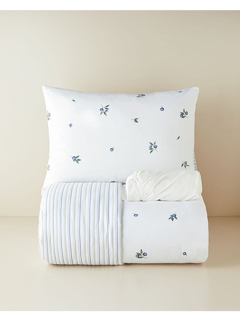 Berryscus Kolay Ütülenir Çarşaflı Tek Kişilik Nevresim Takımı 160x220 cm Mor