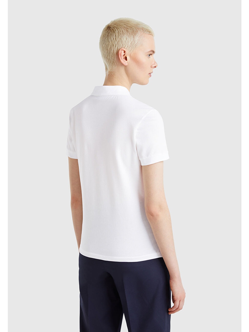 Kadın Beyaz Pamuk Karışımlı Sol Önü Logo Nakışlı Slim Fit Polo Tişört-2