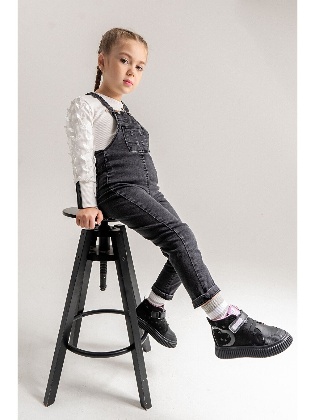 Kız Çocuk Siyah Hakiki Deri Suya Dayanıklı Anatomik Günlük Bot