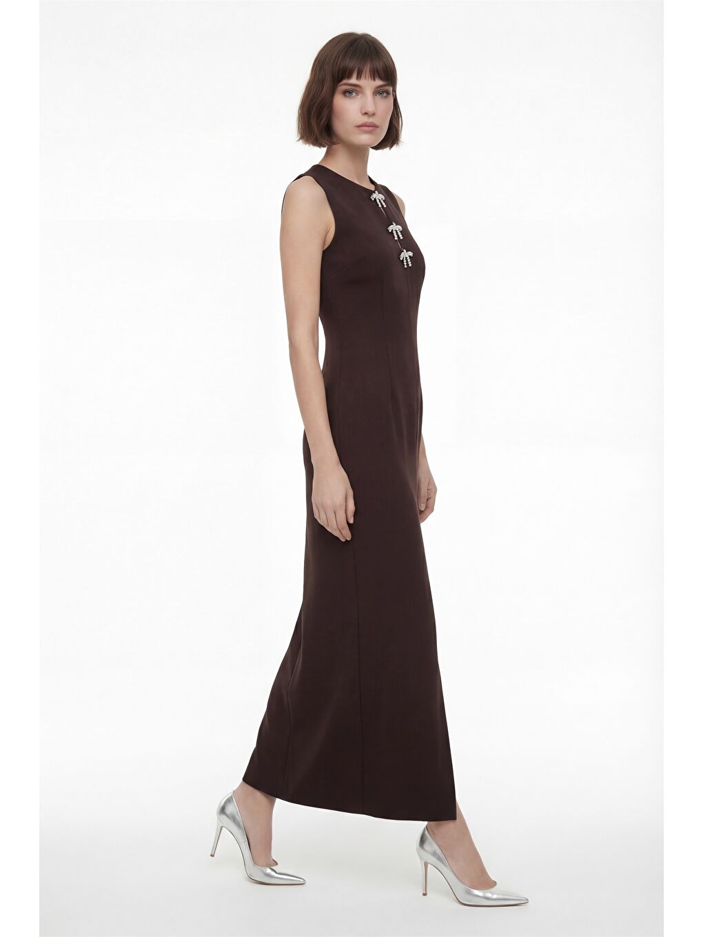 Kadın Kahverengi Yırtmaçlı Aksesuar Detay Maxi Abiye Elbise-1