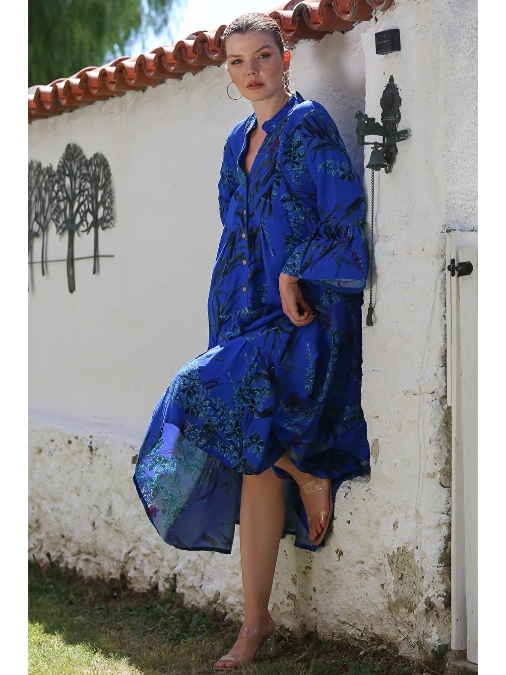 Saks Mavisi Hakim Yaka Fırfırlı Kol Düğmeli Eteği Fırfırlı Allover Baskılı Dokuma Elbise 130 58-5